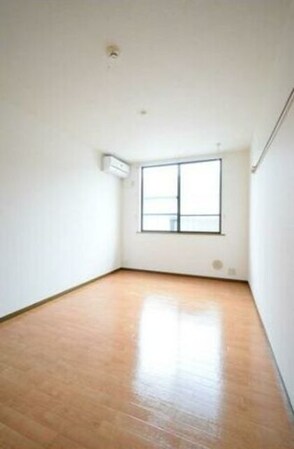 クレストハネスKの物件内観写真